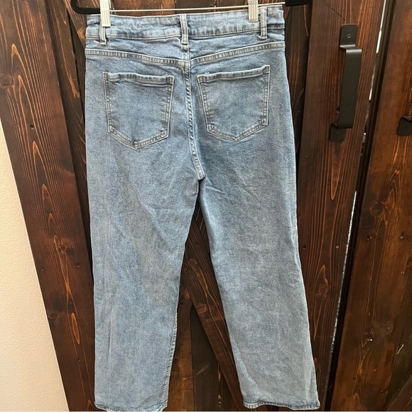 Stylish Rhinestone and Hearts High Rise Jean - Size Medium - Picture 12 of 12